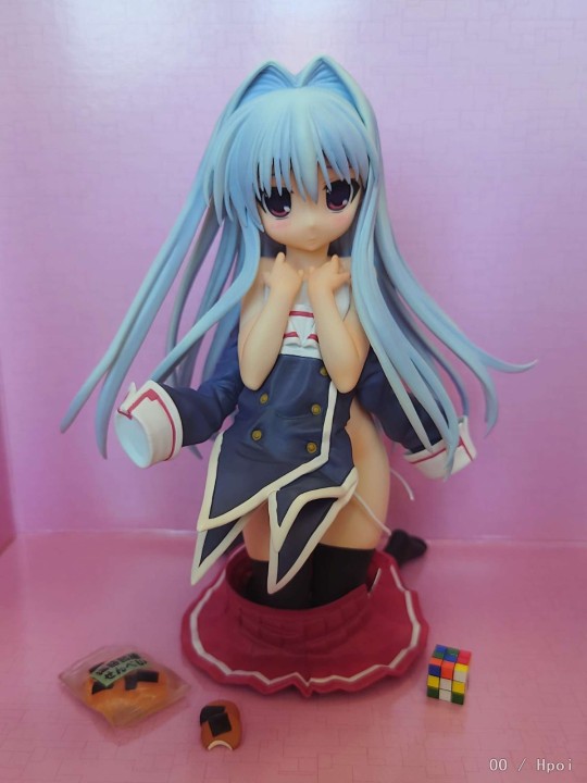 C3魔方少女 菲雅 换衣服中