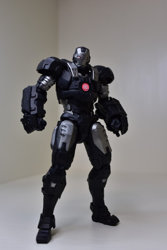 海洋堂战争机器，除了掉件都很不错