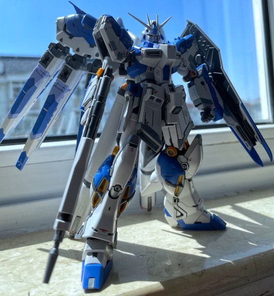 RG RX-93-V2 Hi-V GUNDAM