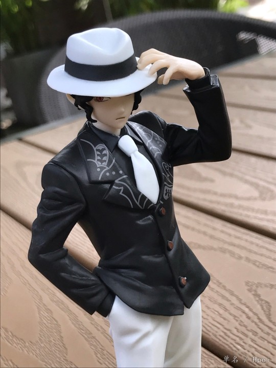 眼镜厂 迈克尔杰克逊