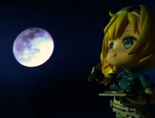 【室内组】望月吃宵夜