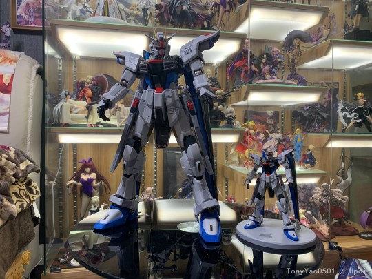 Tony老师手办收藏之104-除了小姐姐也会买robot没想到吧