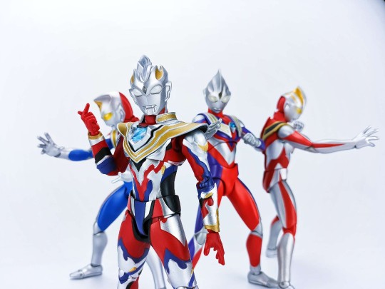 万代S.H.Figuarts 泽塔奥特曼 伽马未来