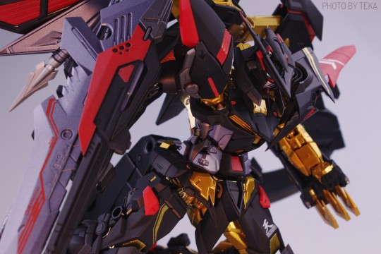 METAL BUILD MBF-P01-Re2c Gundam Astray Gold Frame Amatsu Mina Custom