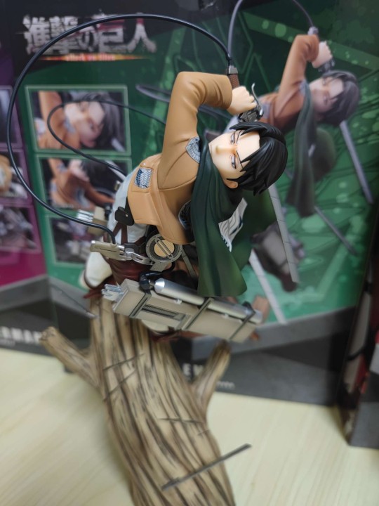 兵长这姿势太耐看了!