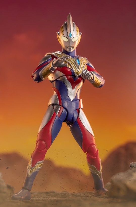 S.H.Figuarts 特利迦奥特曼 特利迦奥特曼 复合型