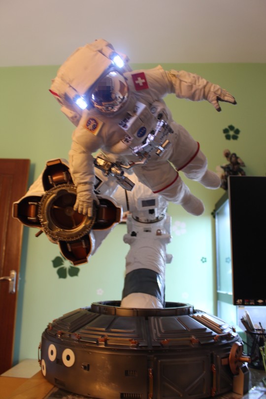 BLITZWAY宇航员1.0