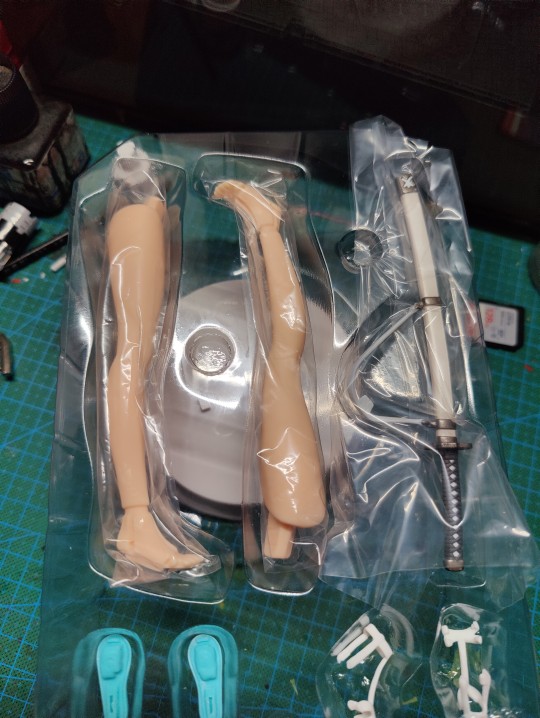 特等大奖.. 同边脚