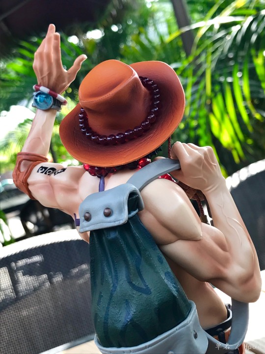 眼镜厂 BWFC艾斯