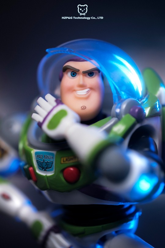 心心念念多年的巴斯光年终于入手了