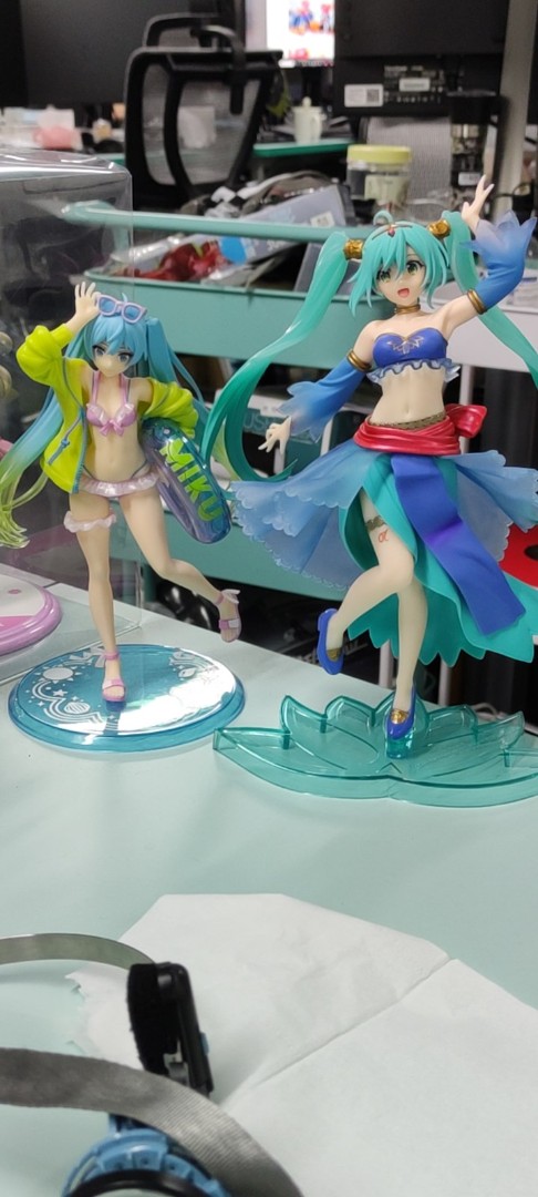 叔叔家到货了，是磨砂裙子，整体做工很棒，非常值得入手