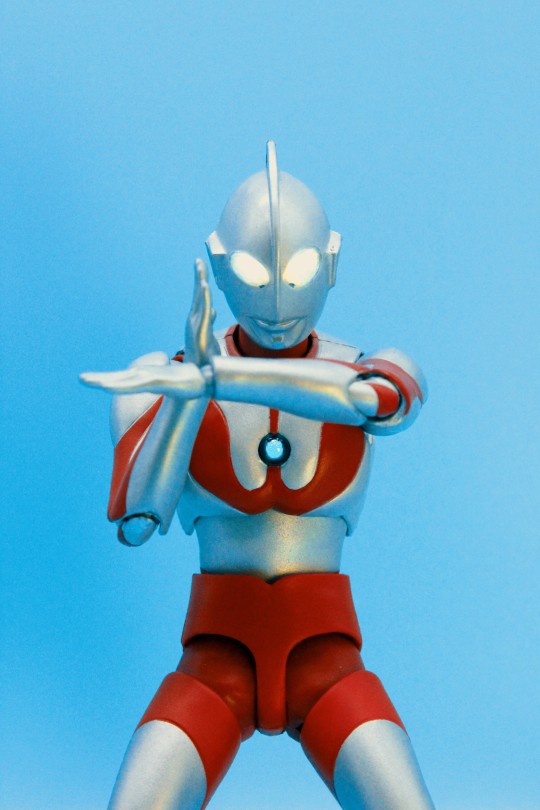 永远的经典，宇宙英雄奥特曼！