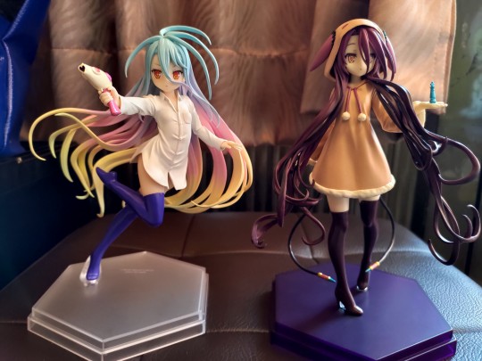 以前随意拍的开箱
Pop Up Parade  NO GAME NO LIFE
游戏人生 白 狙击手 Ver.
Pop Up Parade  NO GAME NO LIFE:ZERO
游戏人生:零 休比·多拉