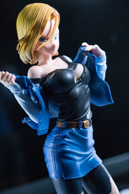 闪耀魅力18号 简拍