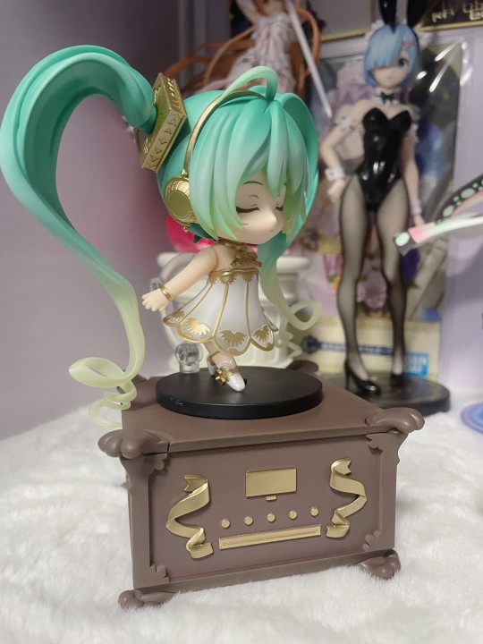 攒攒ψ(｀∇´)ψ