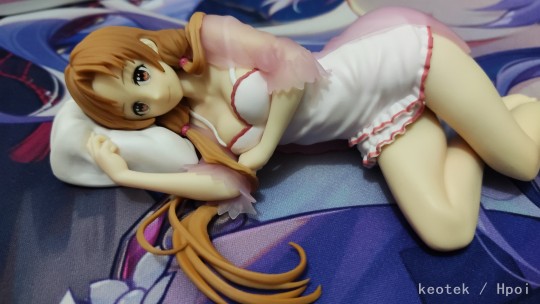 眼睛厂 睡衣亚丝娜