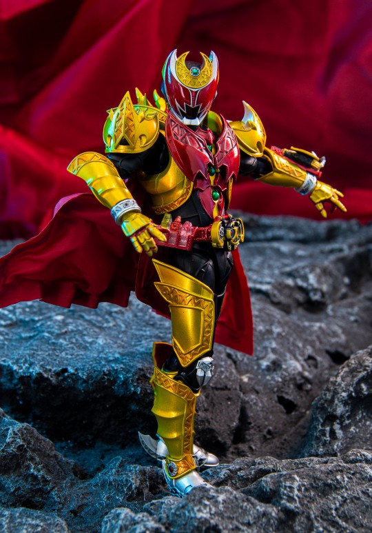 #假面骑士# 万代 SHF 真骨雕 kiva 魔皇形态