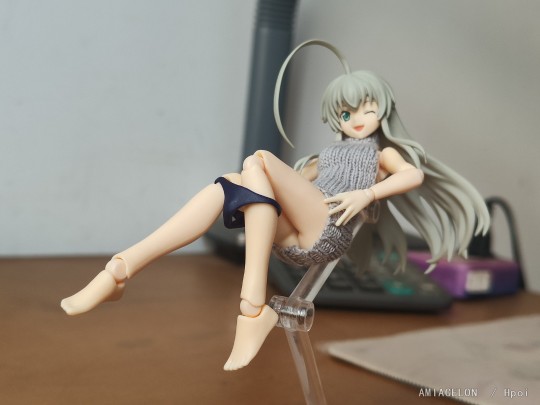 奈亚子的全果毛衣~