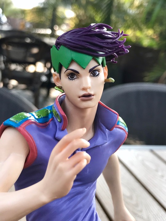 眼镜厂 岸边露伴