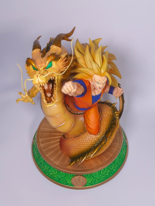 订了个地台，感觉更帅了