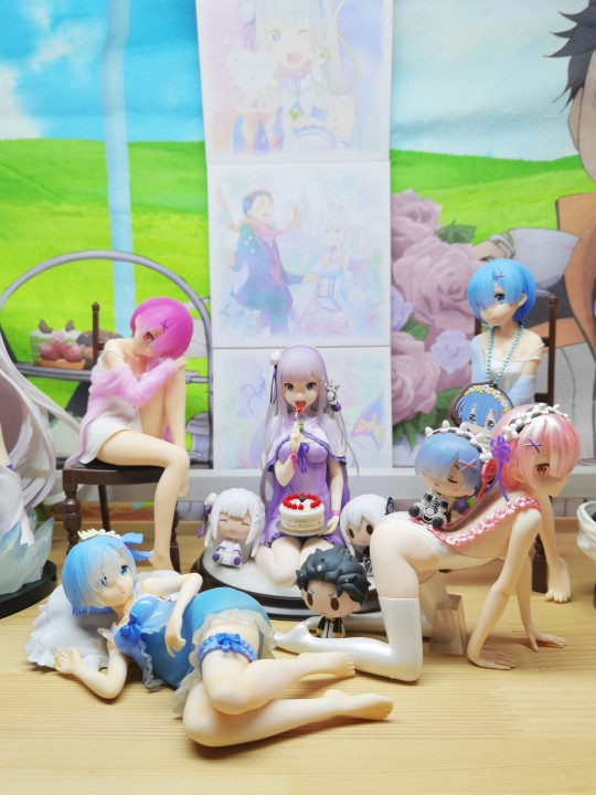 终于收到了蛋糕莉雅！纪念一下！！