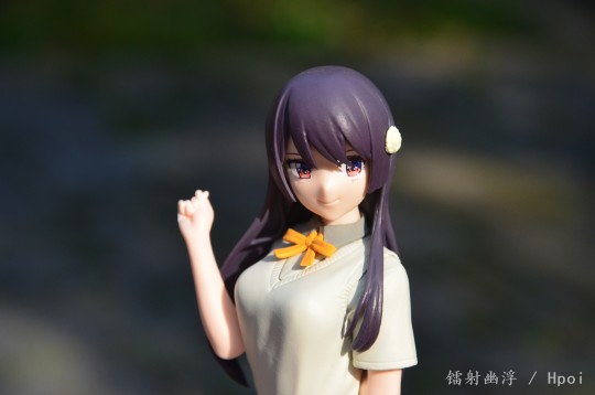 眼镜厂可知白草