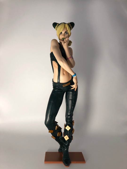 脸和造型好看 适合远观