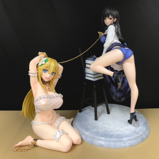 《关于我养了一只比我还大的宠物精灵》