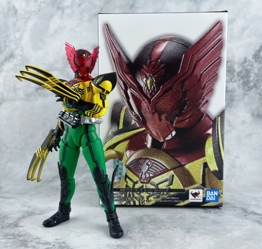 真骨雕 假面骑士ooo 超级鹰虎蝗