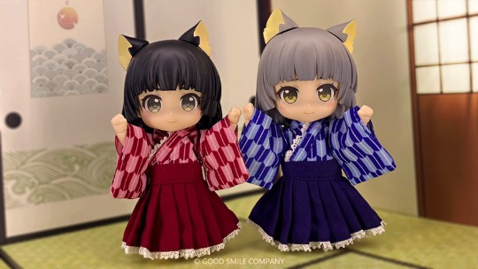 O(=￣ω￣=)o o (=￣ω￣=)O