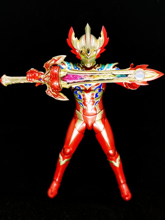 泰迦彩虹三重斯特流姆