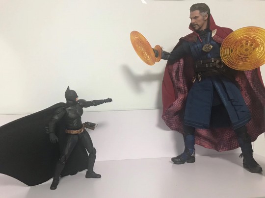 hottoys奇异博士2.0    S.H.F 黑暗骑士蝙蝠侠