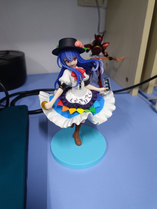 试图占用入队新人配件的屑天子（✘）