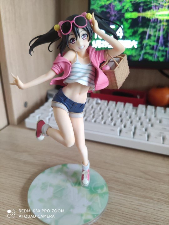 妮可妮可妮( ￣ ▽￣)o╭╯