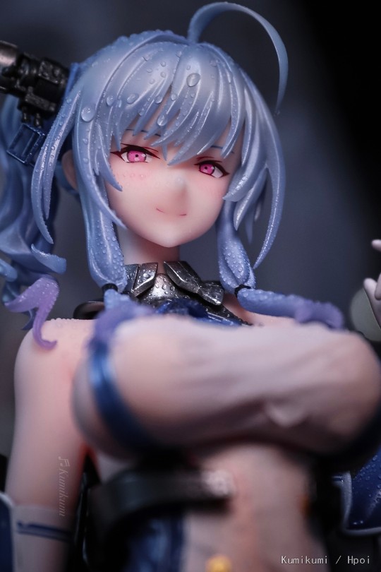 请问谁顶得住？