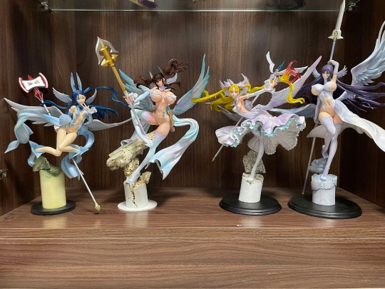 纯白魔法少女F4