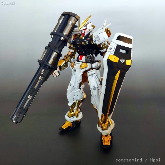 RG 网络限定版 机动战士高达SEED ASTRAY MBF-P01 异端高达金色机