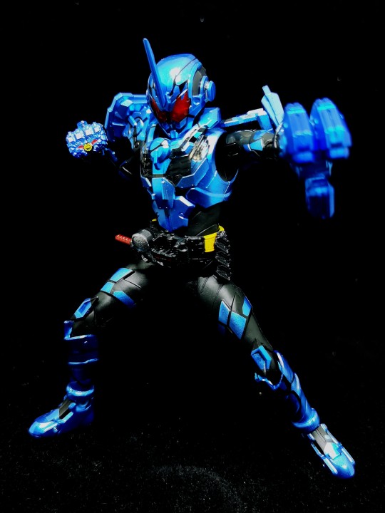 假面骑士grease暴雪机器人