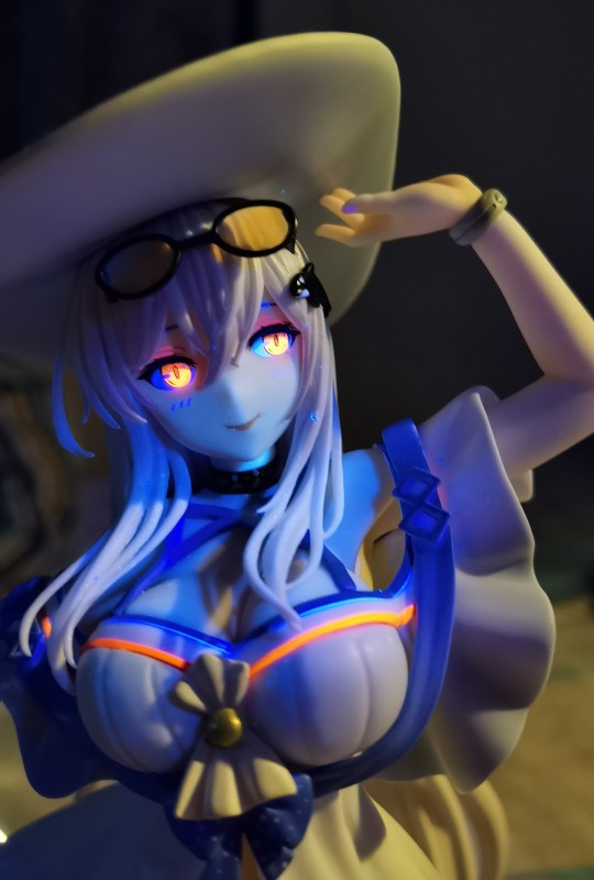 居然还做了荧光色 666