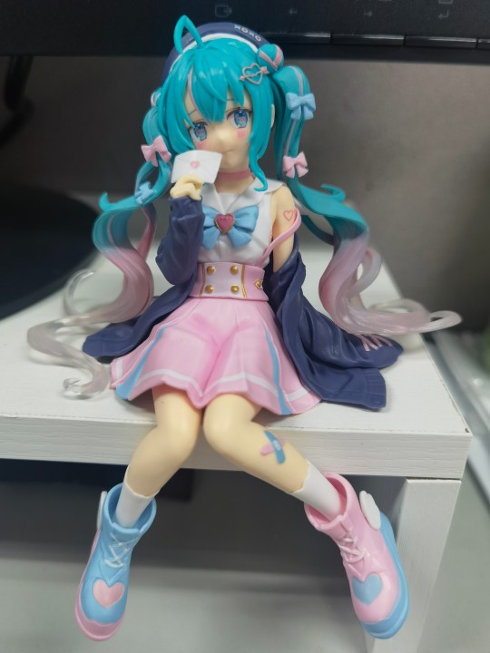 压泡面  初音未来  —恋爱水手—