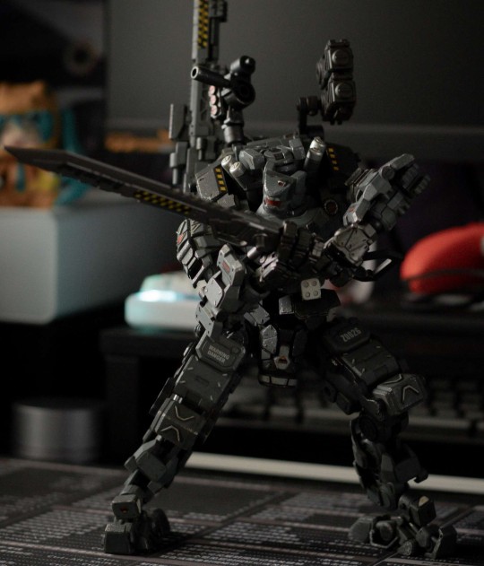 暗源钢骨—警灰