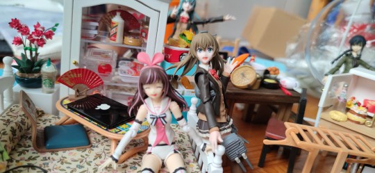 我到二次元了？