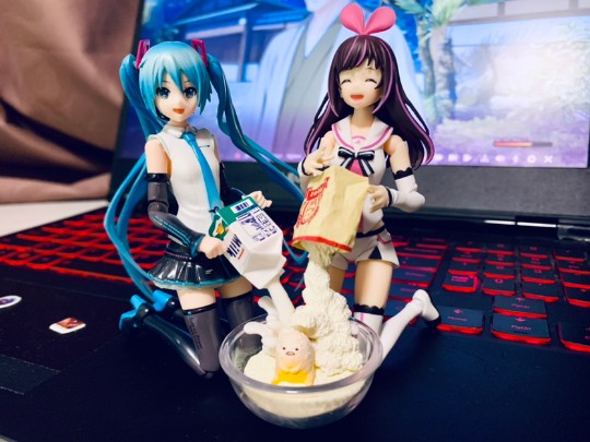 ଘ(੭ˊ꒳​ˋ)੭✧