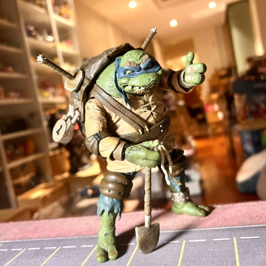 neca环球怪物钟楼怪人X莱昂纳多