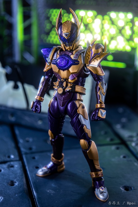 异次元重工 形刻 铠甲勇士 狼帅