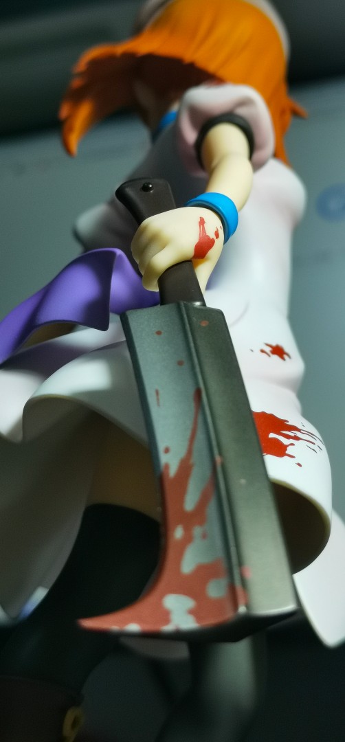 蕾娜酱可爱，想带回家