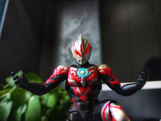 欧布奥特曼暗耀形态