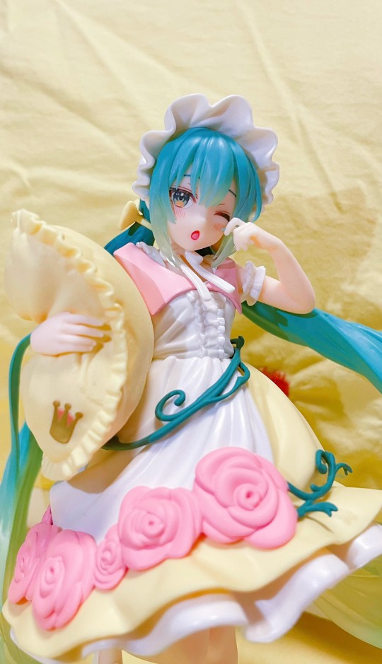 Taito 初音 睡美人