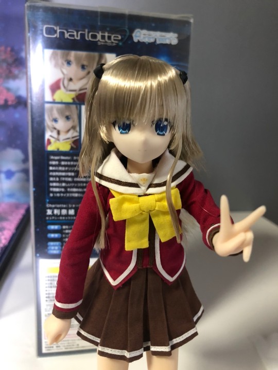 阴阳怪气友利奈绪