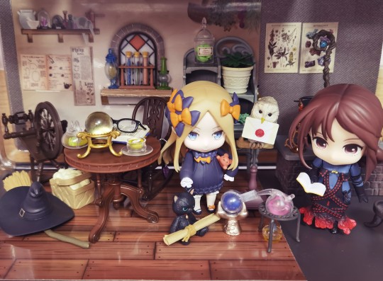 魔女（）の房间